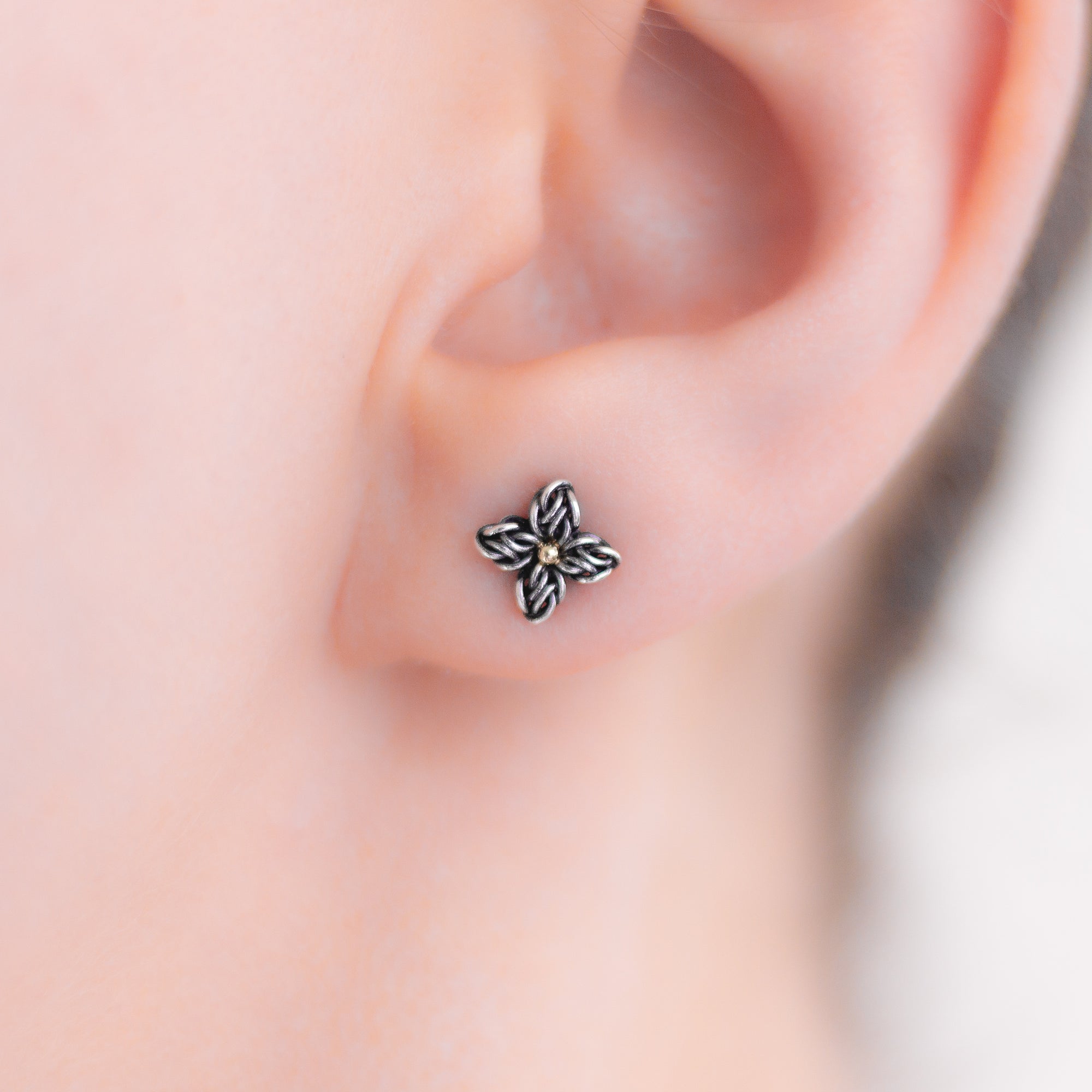 Star Flower Fused Chainmaille Post Earrings - Femailler